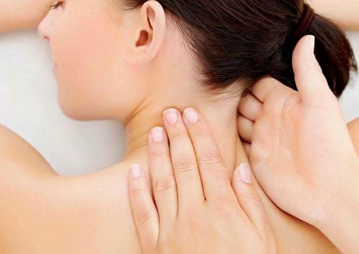 Massage cổ vai gáy chuyên sâu